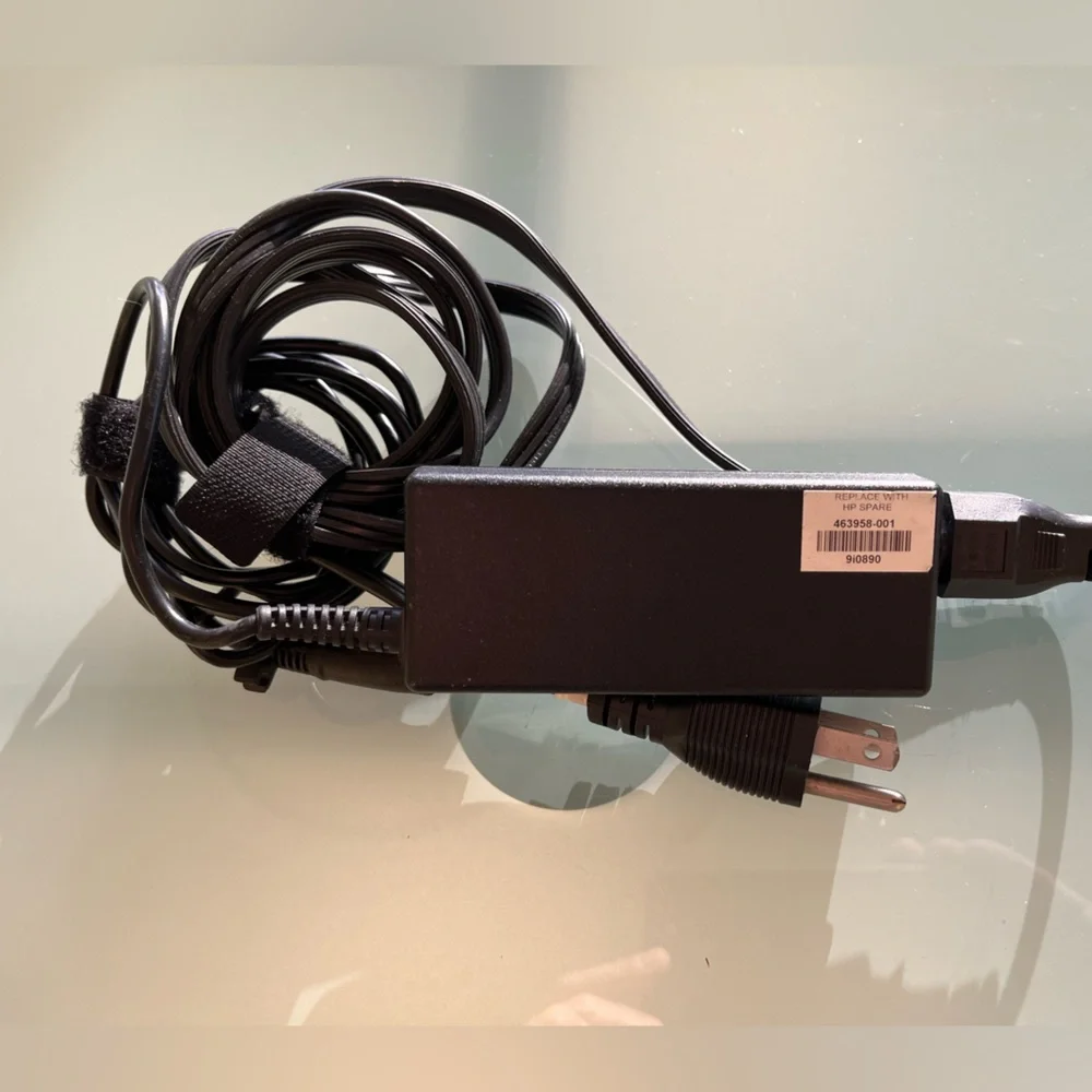 HP Genuine OEM AC Adapter 463552-002 PPP009H Power Cord Battery Charger Laptop